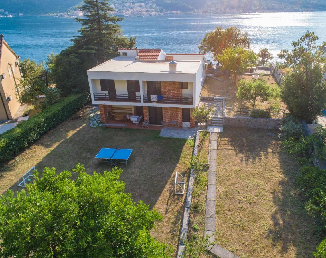 Villa Biskupovic With Stunning Views Kotor Luaran gambar