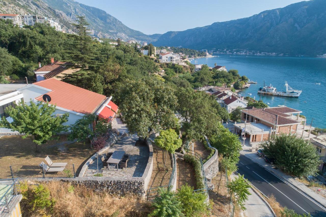 Villa Biskupovic With Stunning Views Kotor Luaran gambar