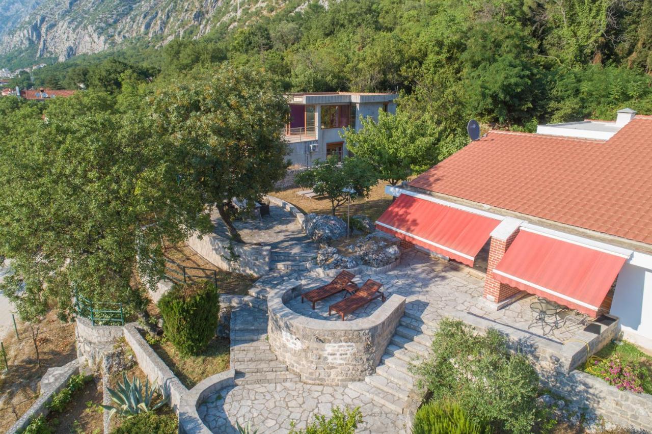 Villa Biskupovic With Stunning Views Kotor Luaran gambar